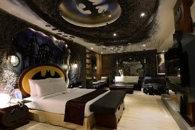 Habitaciones temáticas de hotel inspiradas en películas y libros