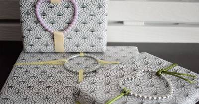 Packaging handmade con pulsera