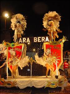 Los caminos del carnaval en la Provincia de Corrientes.