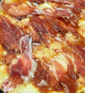 Pizza de Jamón ibérico - Gastrogaceta