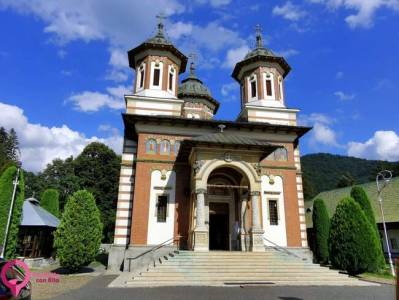 El Monasterio De Sinaia