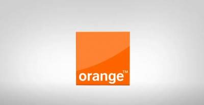 ¿Cuál es el mínimo para personalizar con logo, logotipo o marca empresarial a modo de imprenta online?