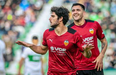 Jornada 29: El Valencia Se Impone A La Tensión En Elche (0-1)
