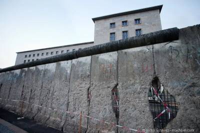 El levantamiento, La caída y algunos datos curiosos que no sabias del MURO de BERLÍN