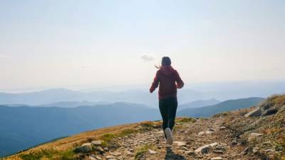 ▷¿Son buenas las zapatillas Salomon para la montaña?