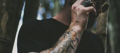 Aloe Vera para tatuajes: Todo lo que necesita saber - IBIZALOE