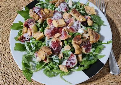 Receta: Ensalada de pollo con higos