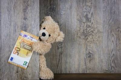 Vientres de alquiler: comprar un bebé