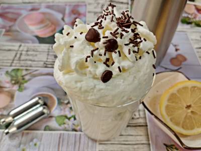 Ligera mousse de limón realizada con sifón de cocina - oido cocina!!