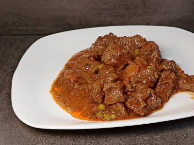 Ragú de ternera al vino tinto, receta de estofado tierno y sabroso - oido cocina!!
