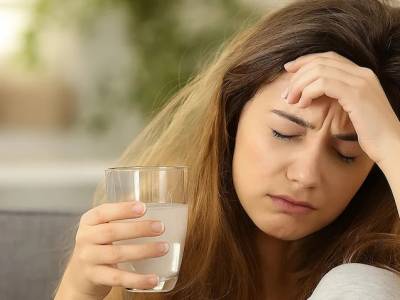 Cómo aliviar la resaca y sentirte mejor más rápido