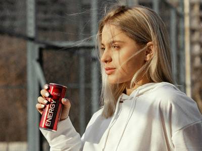 Las bebidas energéticas y su consumo en la salud de los jóvenes