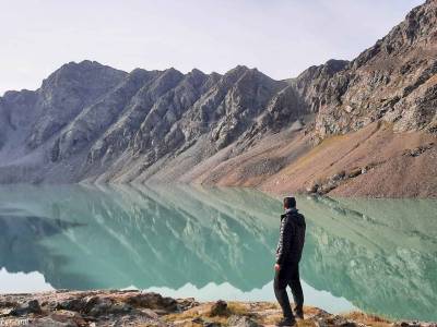 Trekking al Lago Ala-Kul desde Karakol en Kirguistán - El Prisma de Fer
