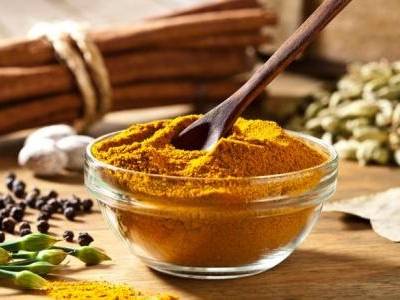 ¿Curry o curri? La forma correcta según la RAE