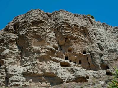 Así eran las casas cueva – Riscos de Cueva, Tielmes – Caraca – Pueblo Carpetano