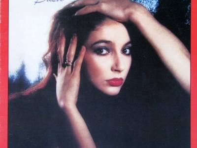 1978: Los temas Room For The Life y The Kick Inside