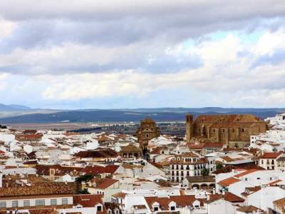 Salga el sol por Antequera
