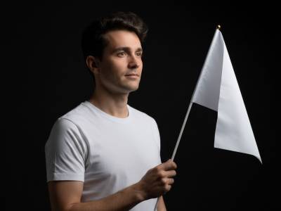 Levanto mi bandera blanca