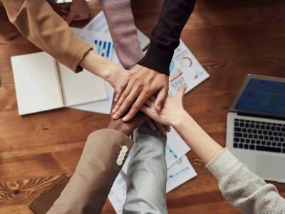 El elefante en la sala: por qué el 80% de las empresas españolas sigue permitiendo que marketing y ventas se…