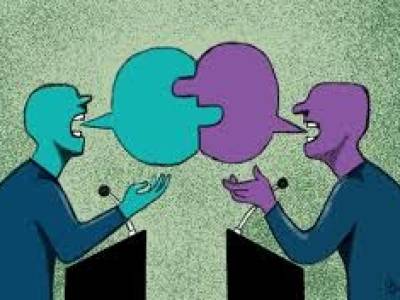 Argumentos frente a opiniones
