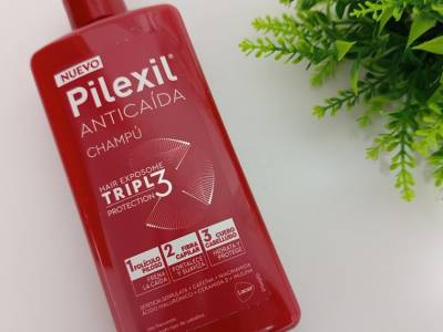 Cómo frenar la caída del cabello con el champú anticaída Pilexil