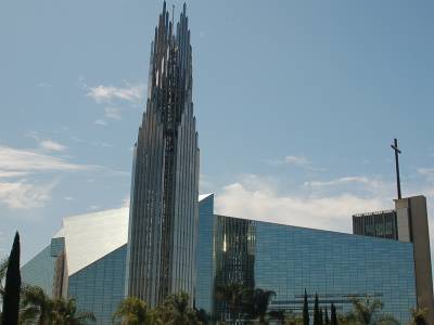 California más allá de Disney: Descubriendo la imponente Christ Cathedral