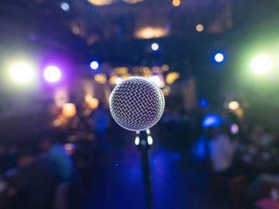 Un cantante de karaoke retirado