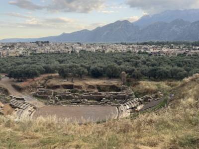 Nueva jornada de los Danubianos en Grecia: Cierran a las 20.00 y entran 20 minutos antes: la caótica…