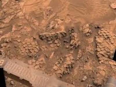 La misteriosa estructura captada por el rover en marte: 'parece hecho por el hombre'
