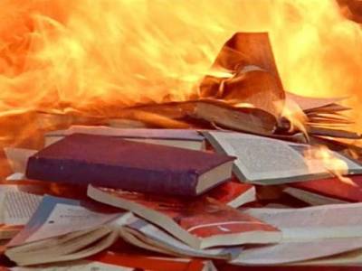 La inteligencia artificial destructiva y la profecía de «Fahrenheit 451»