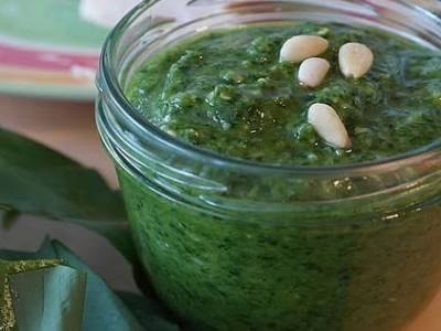 Salsa pesto casera