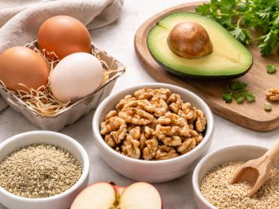 7 alimentos que mejoran la memoria de forma natural