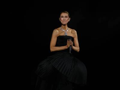 Céline Dion volvió: entre lágrimas, 35.000 personas y una residencia histórica en París