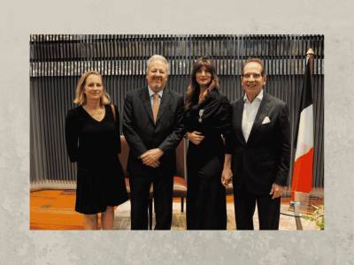 Francia otorga la Orden de las Artes y las Letras a María Beatriz Hernández de Vargas